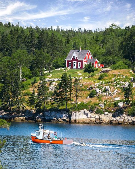 @jackiegreaney in Aspotogan, Nova Scotia via instagram | “Views along the Lighthouse Route 🇨🇦@visitnovascotia” Nova Scotia Lighthouses, Visit Nova Scotia, Nova Scotia Travel, Nova Scotia Canada, Heritage House, East Coast Road Trip, Canadian Travel, Explore Canada, Alberta Canada