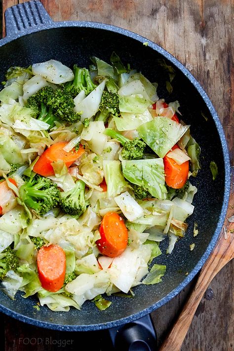 Mixed Vegetable Stir Fry - Craving Tasty Chinese Sauteed Vegetables, Asian Sauteed Vegetables, Freezing Veggies, Asian Stir Fry Sauce, Easy Vegetable Stir Fry, Craving Tasty, Veggie Stir Fry Recipes, Stir Fry Sauce Easy, Sautéed Veggies