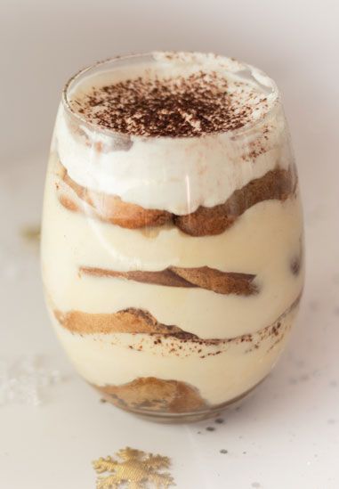 Mary Berry Tiramisu Trifle Tiramisu Recipe Trifle, British Trifle Recipe, Tiramisu Trifle Recipe, Berry Tiramisu, Tiramisu Trifle, Mary Berry Recipe, Tiramisu Recipe, Trifle Recipe, British Baking