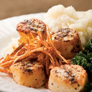 Seared Scallops with Crispy Leeks Crispy Leeks, Scallop Recipes Healthy, Recipes Winter, Leek Recipes, Seared Scallops, Scallop Recipes, Low Sodium Recipes, Scallops Seared, Winter Recipes