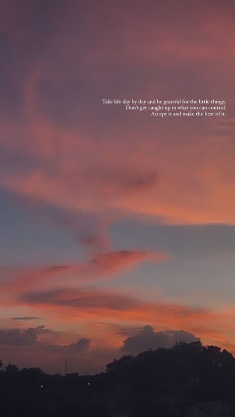 aesthetic sky sunset quotes words wallpaper Sun Aesthetic Captions, Sunset Aesthetic With Quotes, Pretty Sunset Quotes, Nature Sunset Quotes, Best Quotes For Life Feelings, Quotes With Sunset Backgrounds, Aesthetic Evening Captions For Instagram, Evenings Quote, Quotes About The Sky Sunsets