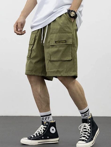 Cargo Shorts Men Outfits, Crew Socks Outfit, Green Shorts Outfit, Cargo Shorts Outfit, Cargo Pants Outfit Men, Outfits Men Streetwear, Short Pants Outfit, Mens Shorts Outfits, Pants Outfit Men