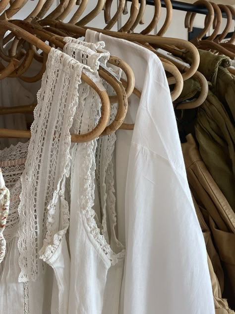 Slow Fashion Aesthetic, White Outfit Aesthetic, Linen Aesthetic, Light And Dwell, Lauren Roberts, Memorial Day Sale, Closet Sale, Emily Henderson, Linen Cloth