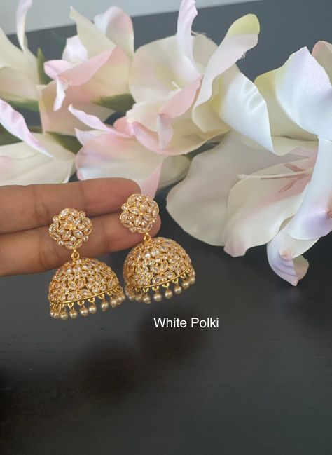 Polki Jhumkas, Jumka Earrings, Butter Paper, Jhumka Designs, Indian Wedding Jewelry Sets, Gold Jhumka Earrings, Asian Jewelry, Jhumki Earrings, Jewelry Accessories Ideas