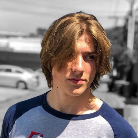 Bob Haircut Without Bangs, Haircut Without Bangs, Mens Fringe Haircut, Guys Haircuts, Man Haircuts, Gender Euphoria, Shag Hair, Boys Hair, Fashion Hairstyles