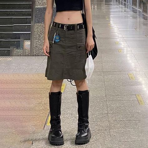 Rapcopter Y2K Grey Cargo Skirts Pockets Low Waisted Grunge Fashion Streetwear Straight Skirts Aesthetic Korean Outfits Chic New| | - AliExpress Skirts Aesthetic, Aesthetic Korean Outfits, Cargo Skirts, Moda Grunge, Skirt Aesthetic, Utility Skirt, Aesthetic Korean, Streetwear Mode, Outfits Chic