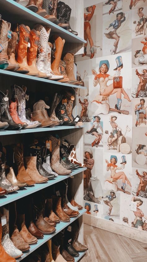 #boots #bootsforwomen #fashion #nashville Downtown Nashville Aesthetic, Nashville Aesthetic, Vintage Americana Aesthetic, Cowgirl Era, Americana Aesthetic, Aesthetic Core, Boots Store, Nashville Trip, Pics Inspo