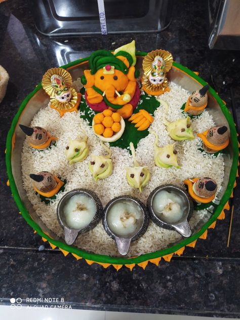 Navratri Aarti Dish Decoration, Ganesh Ji Aarti Thali Decoration, Ganpati Dish Decoration, Arti Thali Decoration Ganpati, Ganpati Arti Thali Decorations, Arti Dish Decoration Ganpati, Ganesh Arti Thali Decoration, Ganesh Aarti Thali Decoration, Aarti Dish Decoration