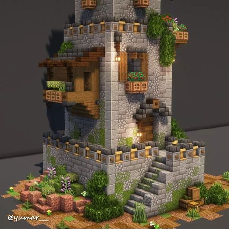 Minecraft Castle Walls Towers, Minecraft Foundation Ideas, Minecraft Spawn House, Minecraft Tower Staircase, Cone Roof Minecraft, Minecraft Survival Base Interior, Medieval Well Minecraft, Minecraft Dripstone Builds, Minecraft Abandoned Castle