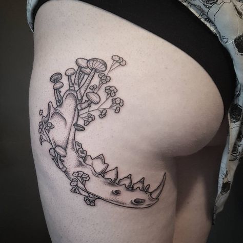 Wolf Jaw Tattoo, Animal Jaw Bone Tattoo, Opossum Skull Tattoo, Dog Jaw Bone Tattoo, Human Jaw Tattoo, Animal Jaw Tattoo, Animal Bones Tattoo, Groundhog Tattoo, Animal Bone Tattoo