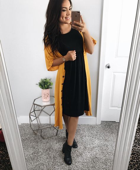 Service Outfits, Sunday Church Outfits, Travel Outfit Spring, Church Outfit Casual, Cute Church Outfits, September Outfits, Mustard Cardigan, Pentecostal Fashion, Outfits Modest