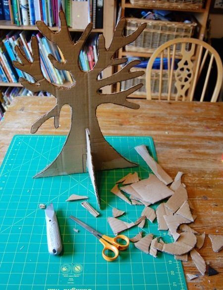 Handmade gift - cool image Fruit Of The Spirit Tree, Family Tree For Kids, Cardboard Tree, Spirit Tree, Family Tree Project, Fruit Of The Spirit, Tree Crafts, Cardboard Crafts, Preschool Art