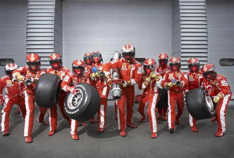 http://neilbridge.tumblr.com/post/80103614972/ferrari-f1-pit-crew-for-the-official-ferrari Formula 1 Pit Stop, F1 Pit Crew, Activation Ideas, Parts Work, Ferrari World, Pit Crew, Fashion Art Photography, Ferrari F1, Scuderia Ferrari