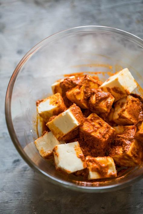 Habber Kitchen, Paneer Sandwich, Tandoori Paneer, Paneer Dishes, Tikka Recipe, Indian Appetizers, Paneer Recipe, Summer Health, Paneer Tikka