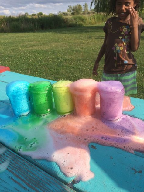 Rainbow Volcano Kids Volcano Experiment, Rainbow Volcano, Volcano Science Projects, Volcano Projects, Volcano Activities, Rainbow Crayon, Student Crafts, Science For Toddlers, At Home Science Experiments