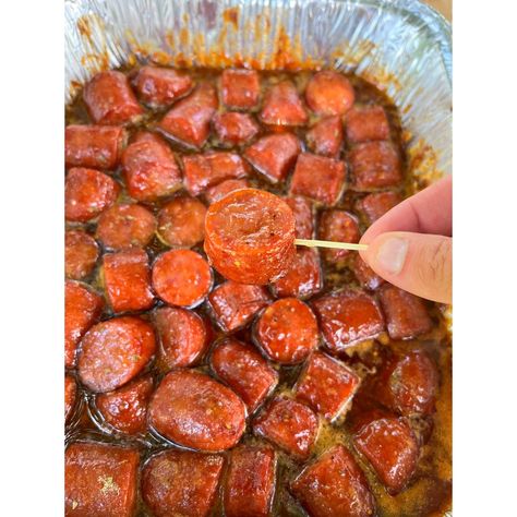 Sriracha Honey Garlic Sausage| Burnt Ends - Meatkingz Kielbasa Burnt Ends, Smoked Sausage Burnt Ends, Honey Garlic Sausage Recipes, Sausage Burnt Ends, Honey Garlic Sausage, Farmer Sausage, Polish Sausage, Burnt Ends, Pellet Grill Recipes