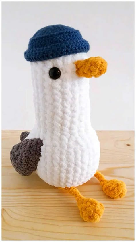 Amigurumi Seagull Crochet Free Pattern Crochet Leggy Animals, Crochet Bird Amigurumi, Easy Crochet Free Patterns Amigurumi, Seagull Amigurumi Free Pattern, Silly Goose Crochet Pattern, Animiguri Crochet, Crochet Bird Patterns Free Amigurumi, Crochet Birds Free Pattern Amigurumi, Easy Crochet Birds Free Pattern