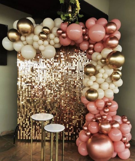 Pink Gold Birthday Party Decorations, Pink And Gold 50th Birthday Party, 18th Birthday Party Ideas For Girls Decoration, Rectangle Balloon Arch, Bday Backdrop Ideas, 18th Birthday Party Themes Decoration, Baloon Decorations For Birthday, 21st Birthday Party Ideas Decorations, Arch Balloons Decoration