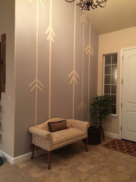 accent arrow wall inspiration, decorating with painters tape Monsters Painting, Painting Pumpkin, Decorative Pumpkins, Painting Pumpkins, Front Stoop, Carving Pumpkins, Pumpkin Painting, Wallpaper Accent Wall, Halloween Painting