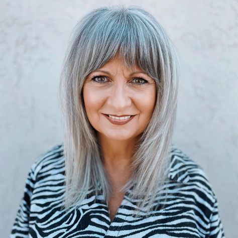 Feathered Curtain Bangs for Older Women Silver Hair With Curtain Bangs, Grey Hair With Fringe, Gray Bangs, Bangs Older Women, Bangs For Older Women, Grey Hairstyle, Long Hair Older Women, Grey Hair With Bangs, Shaggy Haircuts