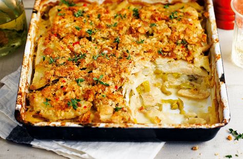 Celeriac, leek and thyme bake Celeriac Recipes, Tesco Real Food, Veg Dishes, Vegetarian Recipe, Vegetarian Recipes Healthy, Veggie Dishes, Healthy Vegetarian, Healthy Ingredient, Vegetable Dishes