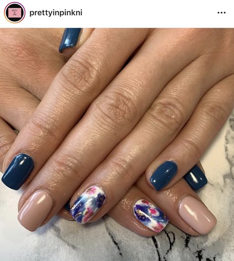 Navy and nude Navy And Tan Nails, Navy Blue And Tan Nails, Nude And Navy Nails, Blue And Tan Nails, Tan Nails, Navy Nails, Nail Inspiration, Nails Inspiration, Hair And Nails