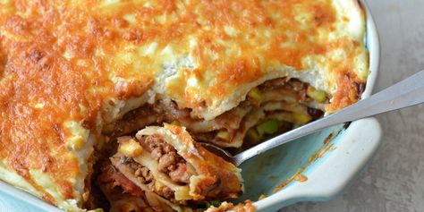 Mexican Quorn Lasagne Recipe - Great British Chefs Mexican Lasagne, Quorn Recipes, Vegetarian Lasagne, Bulgur Wheat, Crazy Kitchen, Mexican Lasagna, Lasagne Recipes, Texmex Food, Great British Chefs