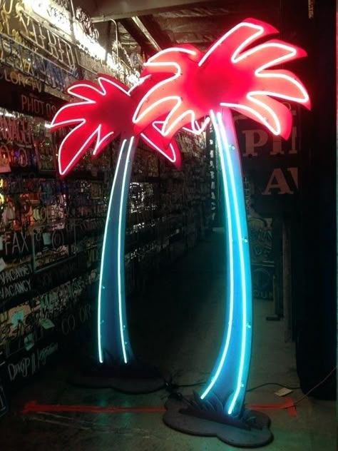 Palm Tree Table Decor, Miami Vice Party, Neon Palm Tree, Palm Tree Decor, Neon Trees, Tropical Neon, Palm Tree Decorations, Miami Nights, Club Tropicana