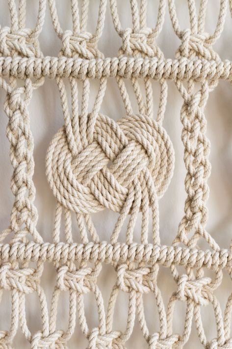 Josephine knot Josephine Knot Macrame, Josephine Knot, Diy Macrame Wall Hanging, Knot Macrame, Pola Macrame, Macrame Knots Tutorial, Home Decor Bohemian, Macrame Knots Pattern, Wall Decor Nursery