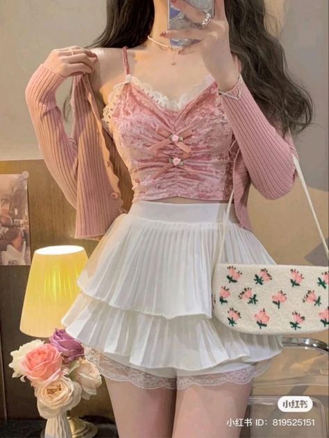 Personal Safety, Summer Lace, Cute Flower, Kawaii Clothes, Hotel Room, Solo Travel, Crop Tops Women, Trendy Outfits, Skirt