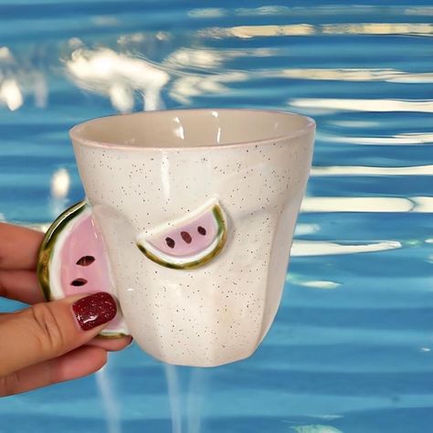 Beach Mug, Fun Fruit, Mugs Handmade, Pink Coffee Mugs, Watermelon Designs, Cute Watermelon, Best Fruits, Mug Ceramic, Tropical Beach