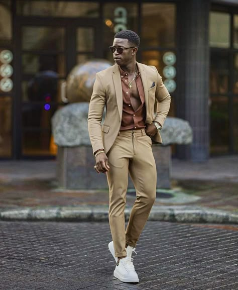 Outfit For Black Men, Black Men Suits Fashion, Prom Suit Ideas, Black Men Clothing, Khaki Pants Outfit Men, Black Men Suits, Khaki Suit, Life Calling, Suits And Sneakers