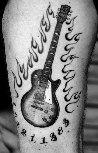 Gibson Les Paul Tattoo, Gibson Guitar Tattoo, Les Paul Tattoo, Bday Tattoo, Tattoo Guitar, Guitar Tattoos, Mens Body Tattoos, Guitar Tattoo Design, Music Notes Tattoo