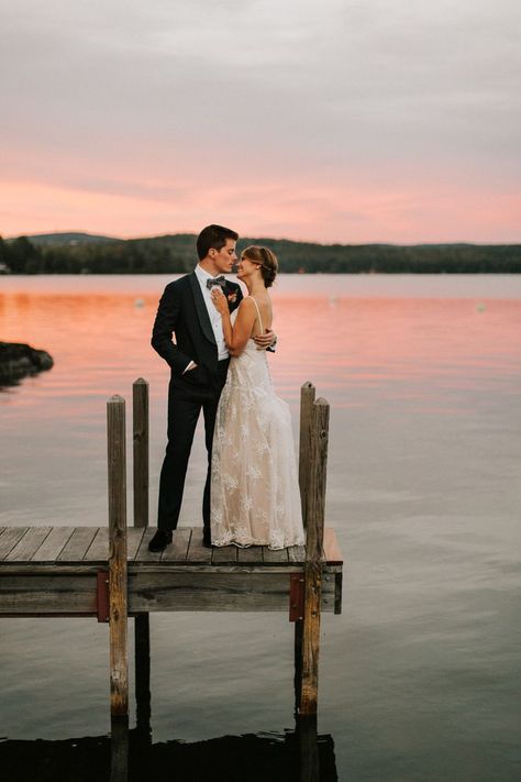 Fall Lake Wedding, Dock Wedding, Lake Wedding Photos, Sunset Wedding Photos, Fall Wedding Photography, Fall Wedding Photos, Wedding Picture Poses, Lakeside Wedding, Sunset Wedding