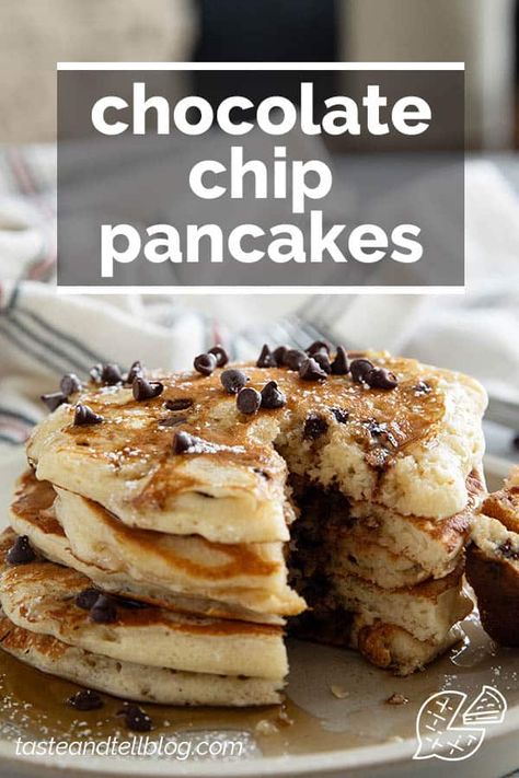 Homemade Chocolate Chip Pancakes, Pancakes Recipe Easy, Chocolate Chip Pancakes Recipe, Homemade Pancakes Fluffy, Freeze Pancakes, Pancakes From Scratch, Chocolate Chip Pancakes, Cheesecake Cupcakes, Homemade Pancakes