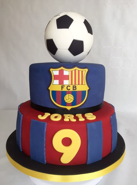 Bolo Do Barcelona, Birthday Cake Ideas For Men, Barcelona Cake, Cake Ideas For Men, Soccer Birthday Cakes, Football Birthday Cake, Soccer Cake, New Birthday Cake, Soccer Birthday Parties