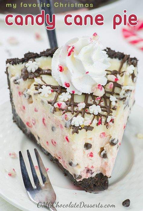 Candy Cane Pie is the only dessert recipe, you’ll need this Christmas! It’s no bake pie with crumbly Oreo crust and white chocolate ganache on top. #christmaspie #holiday #candycane Easy Christmas Pies, Peppermint Mousse, Candy Cane Pie, Christmas Pies, Christmas Pie Recipes, Peppermint Bark Cheesecake, Chocolate Peppermint Bark, Dessert Pie Recipes, Dessert Pie