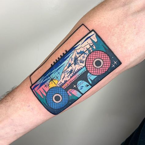 CHO⭐️ on Instagram: “Boom box ⛰💙💖✨” Boom Box Tattoo, Boombox Tattoo, Edgy Tattoos, Tattoo Information, Tatto Designs, Box Tattoo, Black Outfit Edgy, Watercolor Tattoos, Edgy Haircuts