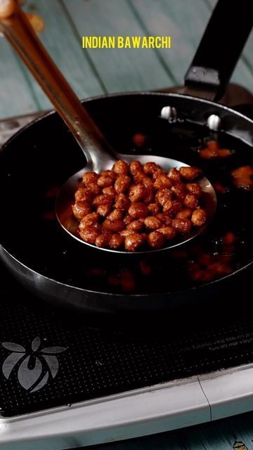 Indian Bawarchi 🇮🇳 on Instagram: "HOMEMADE CHAKHNA RECIPE🙃 Save this💘 Mix 1 cup peanuts with, 1 tbsp besan , 1 tbsp cornflour, 1 tsp chaat masala, pinch of hing, salt, 1 tsp red chilly powder, 1 tsp ginger garlic paste , few sprinkles of water just to bind everything together. Mix well and fry till crisp. Strain and sprinkle some chaat masala and red chilly powder. Enjoy with Carrom 🤫 Follow @indian_bawarchi for more ✌️ . . . . . No reposts please . . . . . . . . #delhifood #delhifoodguide Ginger Garlic Paste, Chaat Masala, Garlic Paste, Chilli Powder, Food Guide, 1 Cup, Sprinkles, Ginger, Peanut