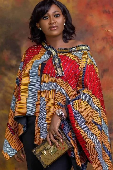 African Blouses For Women, Long Gown Styles, Short Gown Styles, Lace Long Gown, Ankara Long Gown, Ankara Short, African Blouses, African Attire Dresses, Ankara Short Gown Styles