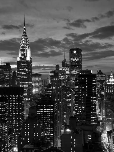 Millie Core, City Core, Skyline New York, Phone Widget, Monochrome Aesthetic, Wall Pics, New York Wallpaper, Widget Ideas, Winter Inspo