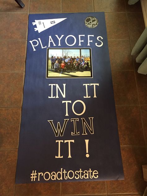 Soccer playoff Locker Room decoration    Made with Cricut cartridge soccer and alphalicious Football Locker Signs, Football Locker Decorations, Locker Room Decorations, Soccer Locker, School Spirit Posters, Soccer Banquet, Basketball Playoffs, Locker Signs, Football Banquet