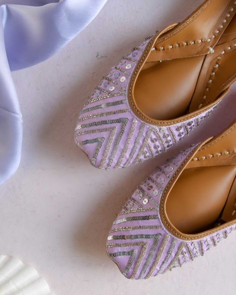 urbanjutties NEEDLEDUST Jhooti Designs, Choora Ceremony, Pakistani Khussa, Traditional Jutti, Lavender Suit, Indian Wedding Shoes, Girls Footwear, Indian Shoes, Fancy Heels