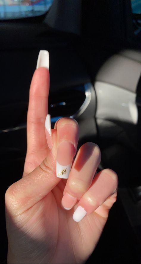 Nails With The Letter M On Them, Nails With Letter M On It, Letter E Nails, Nails With An M Initial, Letter M Nails Designs, Letter M Nails, M On Nails, M Initial Nails, M Initial On Nail