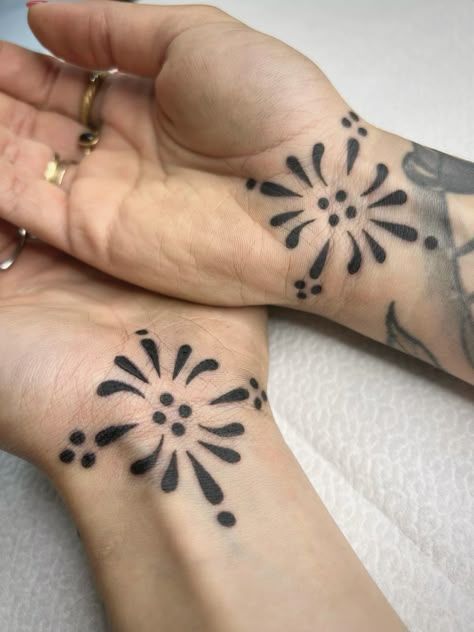 Cool Mandala Tattoo, Four Dots Tattoo, Ornamental Dot Work Tattoo, Red Tattoo Over Black, Weird Hand Tattoos, Calf Tattoos For Women Traditional, Mini Filler Tattoo, Dot Work Tattoo Ideas, Ornamental Tattoo Cover Up