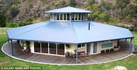 Bright idea: The house, in Wingham, New South Wales, can rotate to follow the sun Hexagon House, Round House Plans, Octagon House, Upside Down House, Crazy Houses, Industrial Style Kitchen, Unusual Homes, Unique Buildings, Round House