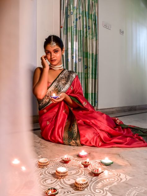 Saree, ethnic, diwali outfit Diwali Saree Poses Indian, Diwali Saree Shoot Ideas, Poses For Diwali In Saree, Diwali Poses Ideas For Women, Diwali Pose In Saree, Diwali Look In Saree, Diwali Saree Photo Ideas, Diwali Poses In Saree, Diwali Photo Inspiration