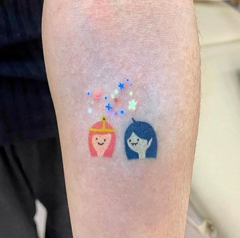 Princess Bubble Gum Tattoo, Adventure Time Tattoos Marceline, Adventure Time Tattoo Princess Bubblegum, Princess Bubblegum And Marceline Tattoos, Princess Bubblegum Tattoo Ideas, Marceline Bubblegum Tattoo, Bubblegum And Marceline Tattoo, Marceline And Bubblegum Matching Tattoos, Pb And Marceline Tattoo