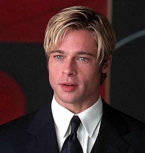 Brad Pitt as Joe Black..... loved that movie! Brad Pitt News, Meet Joe Black, Brad Pitt Hair, براد بيت, Brad Pitt Photos, Claire Forlani, Brad Pitt And Angelina Jolie, Joe Black, Interview With The Vampire