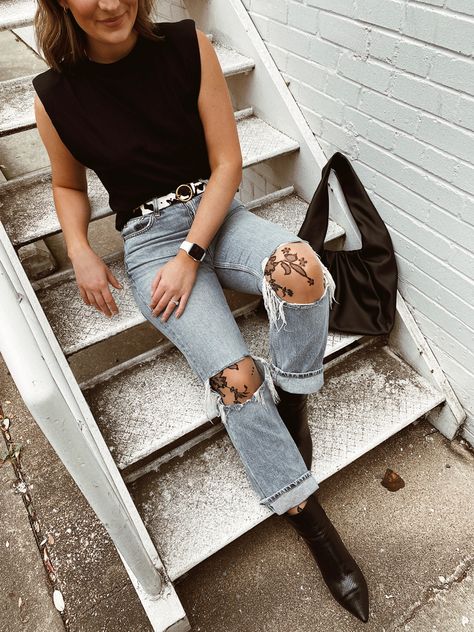 Sitting on steps fashion blogger post. Wearing muscle tank and lace tights Ripped Jeans With Tights, Tights Under Ripped Jeans, Tights Under Jeans, Wedding Shower Decor, Bride Hair Pins, Shower Outfits, Bridal Shower Outfit, Perfect Bride, Lace Tights